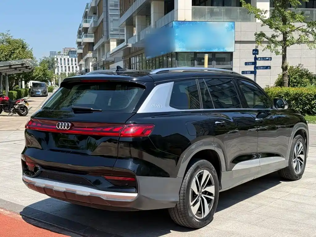 Audi Q6 — миниатюра 11