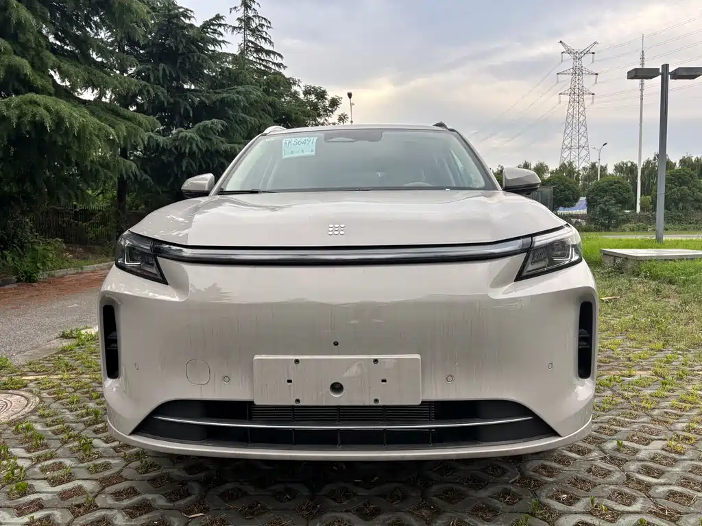 Landian E5 PLUS 2026 230km Ultra 7 мест