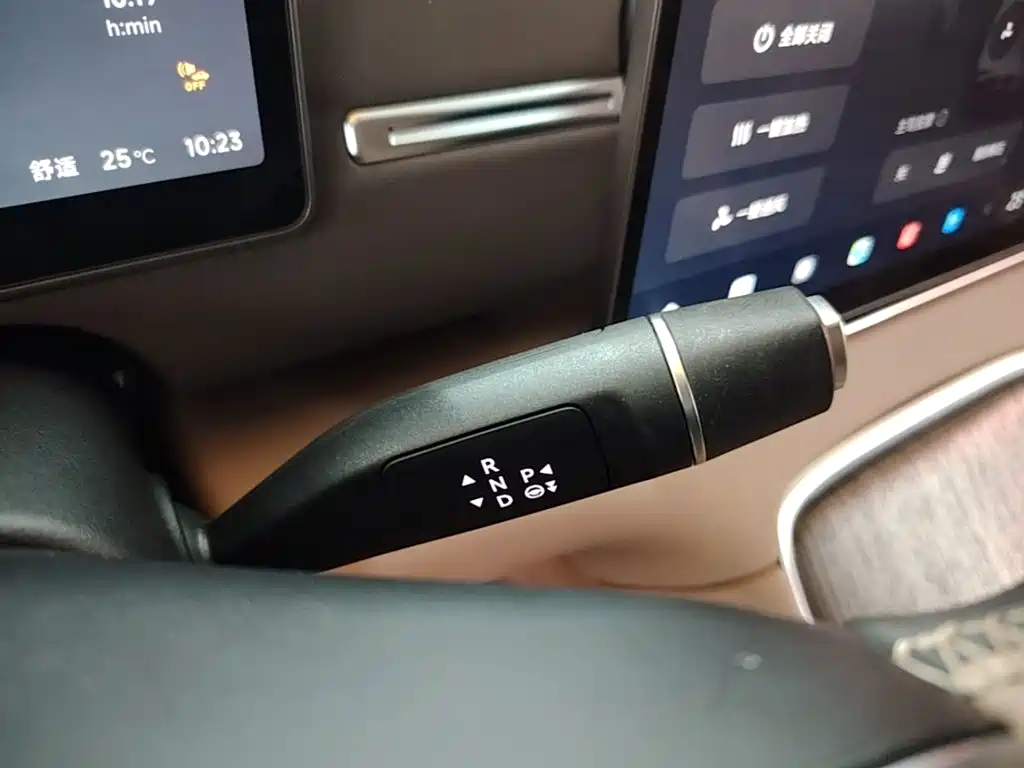 Leapmotor Leapmotor C11 — миниатюра 14