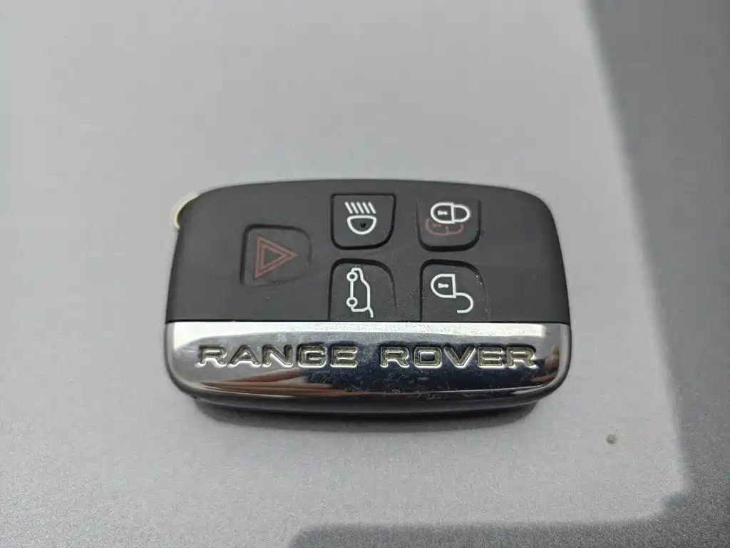 Land Rover Velar — миниатюра 19