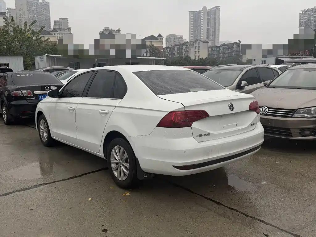 Volkswagen Bora — миниатюра 6