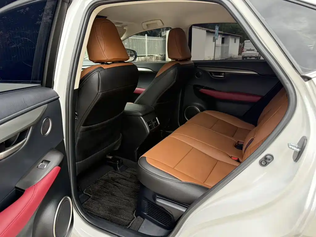 Lexus NX — миниатюра 5