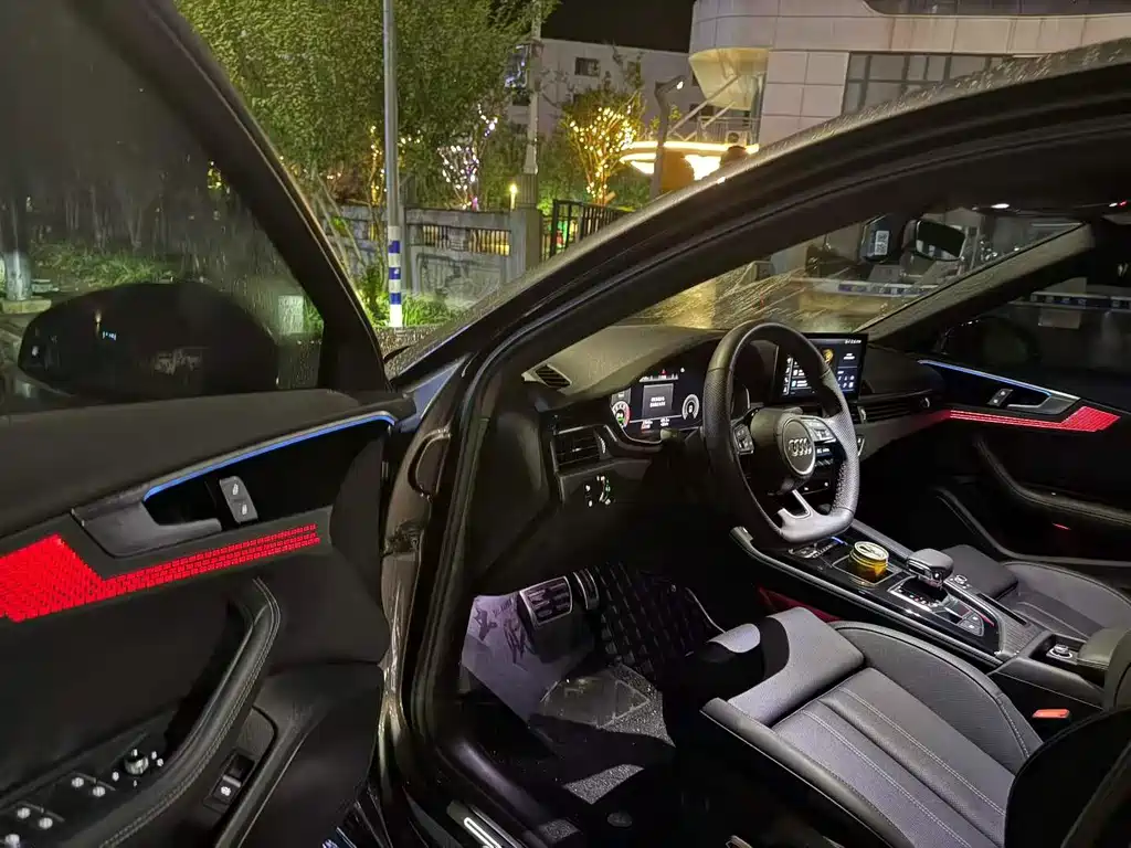 Audi A4L — миниатюра 4