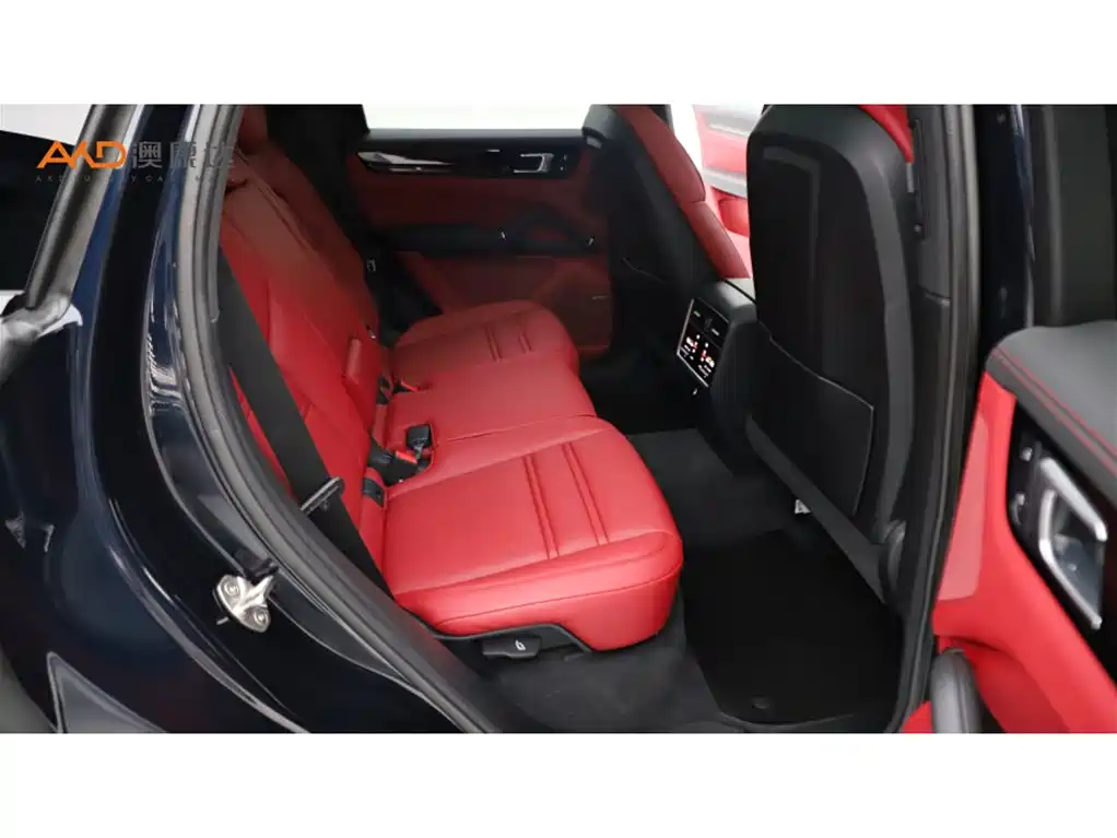 Porsche Cayenne Hybrid — миниатюра 8