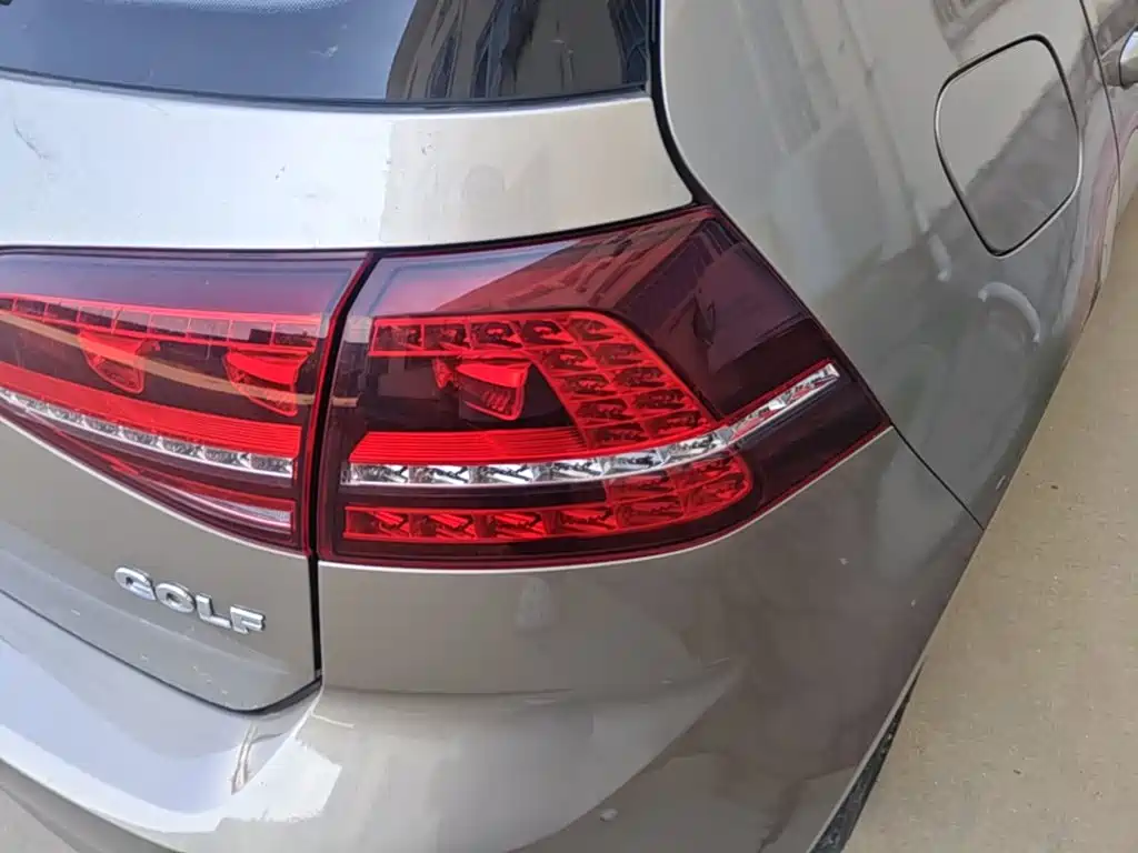 Volkswagen Golf — миниатюра 8