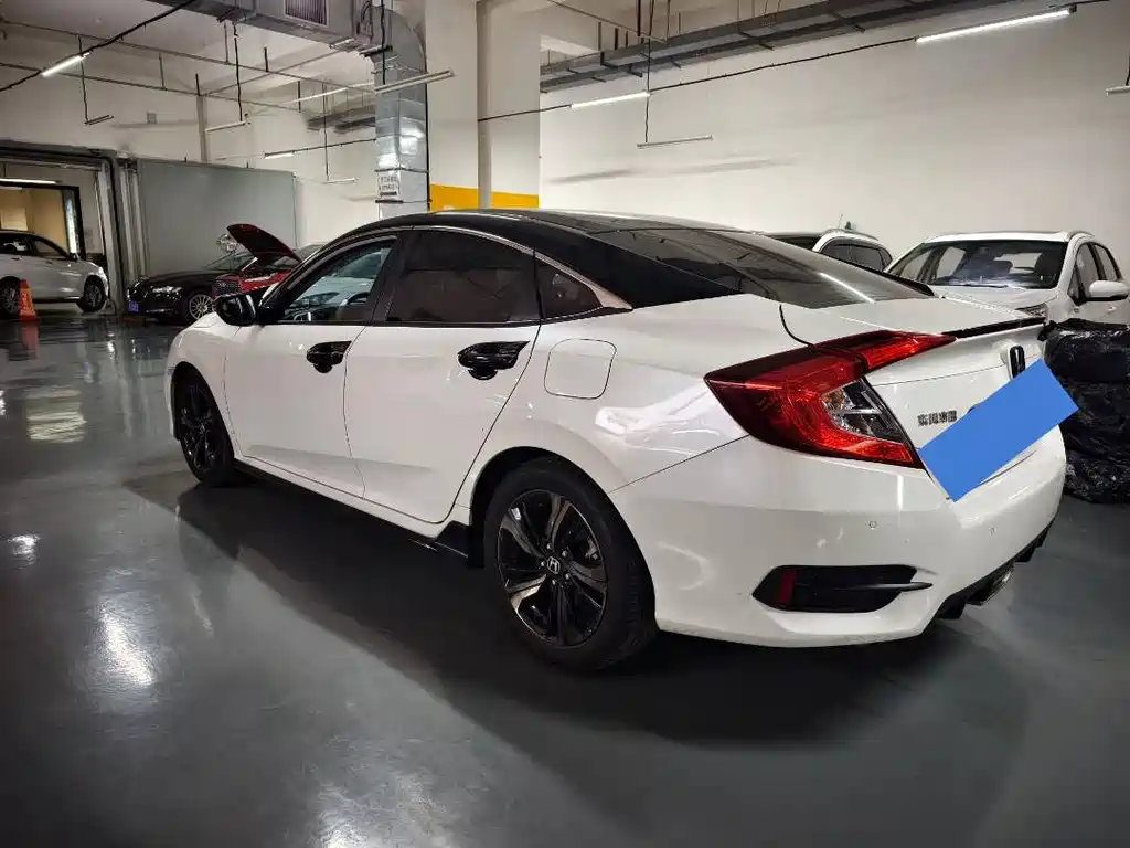 Honda Civic 2019 220TURBO CVT VI