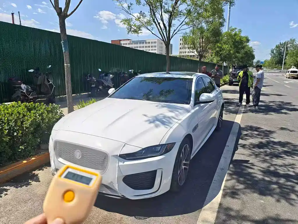 Jaguar XEL