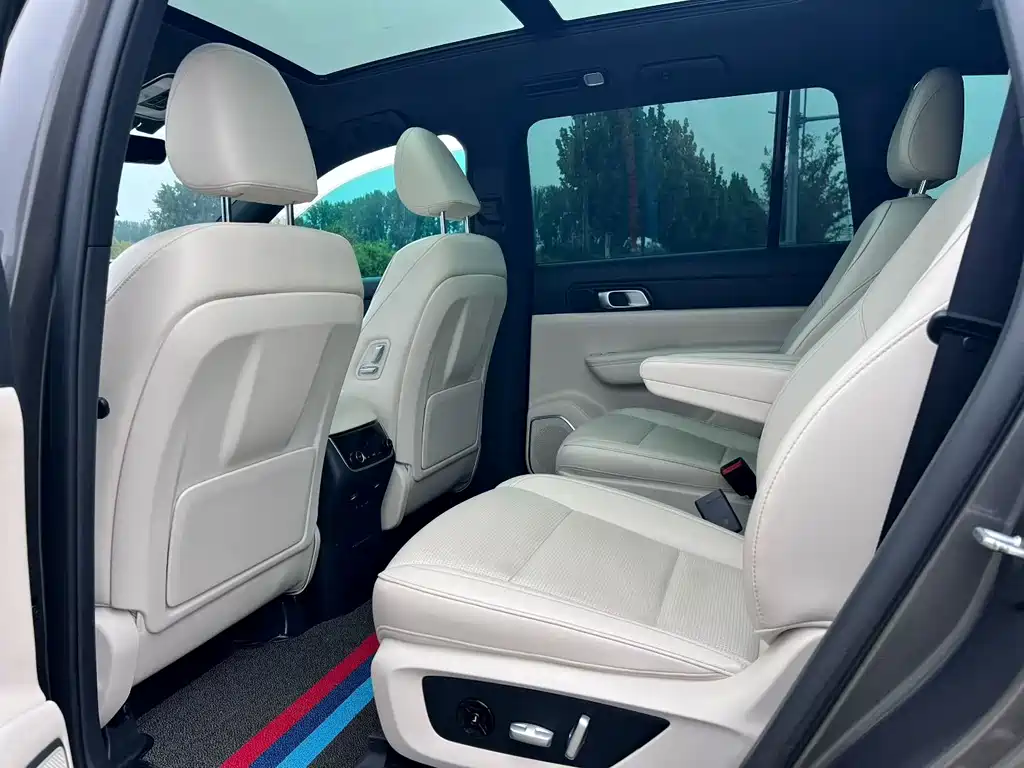 Li Auto Li ONE — миниатюра 6