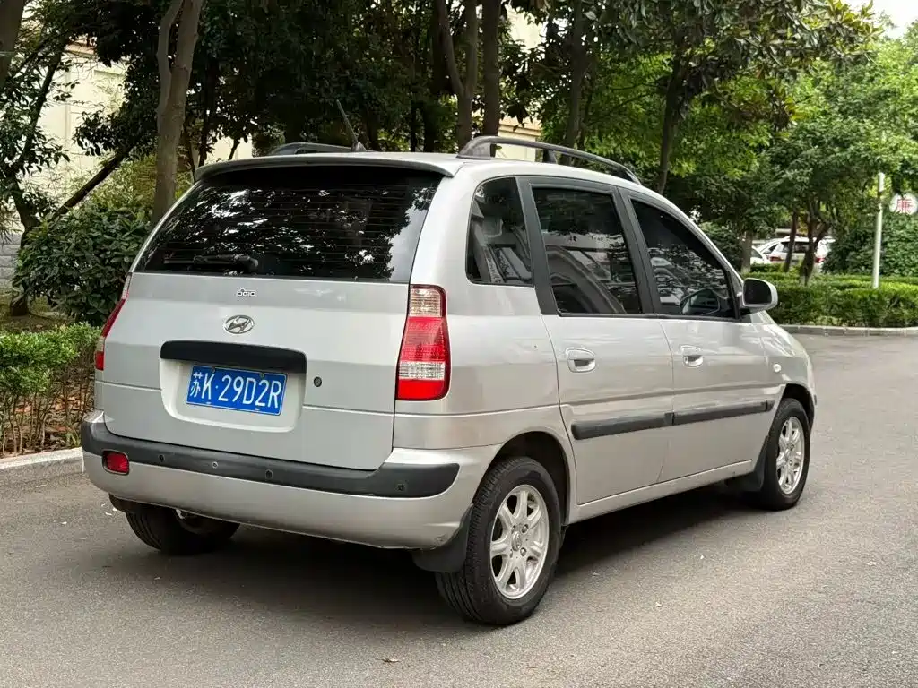 Hyundai 美佳 — миниатюра 7