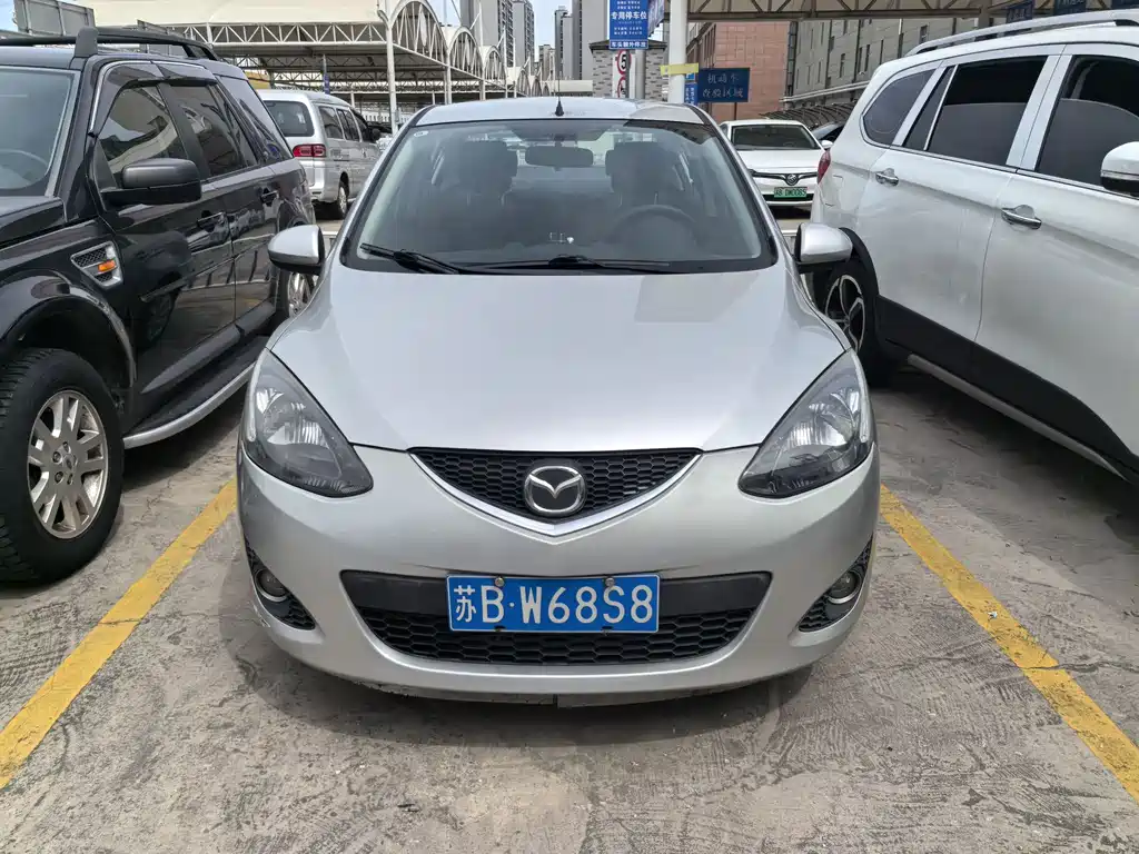 Mazda 2 — миниатюра 2