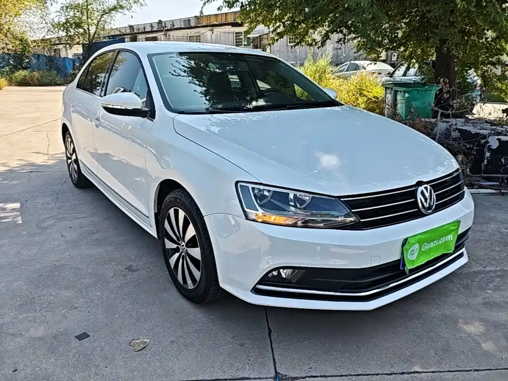 Volkswagen Sagitar — миниатюра 4