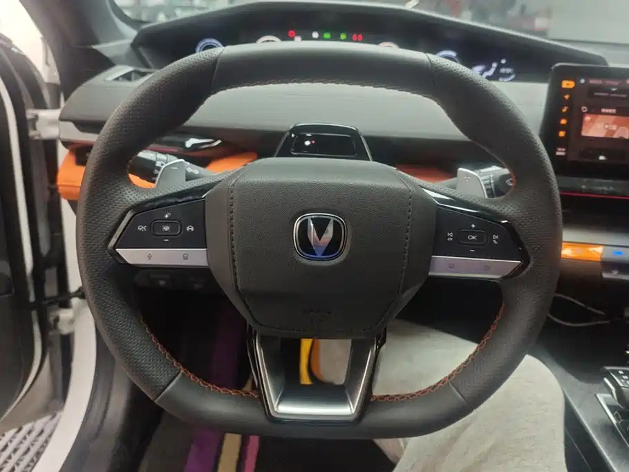 Changan UNI-V — миниатюра 15