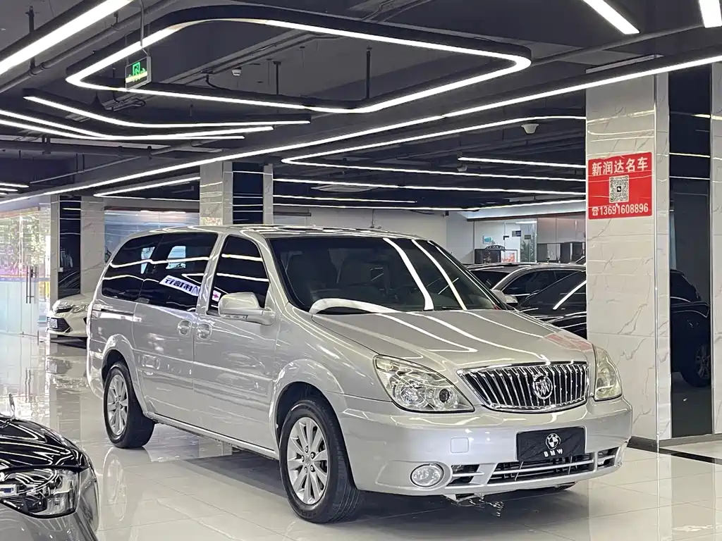 Buick GL8 — миниатюра 3