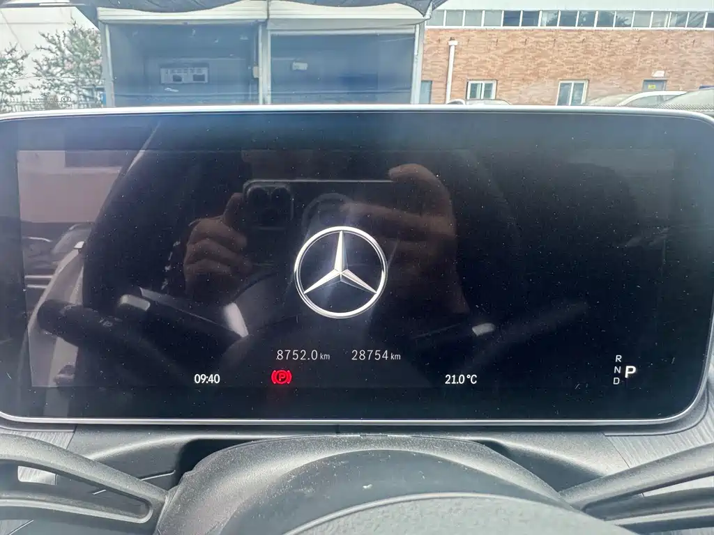 Mercedes-Benz C-Class — миниатюра 10
