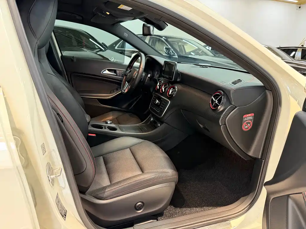 Mercedes-Benz A-Class (Import) — миниатюра 19