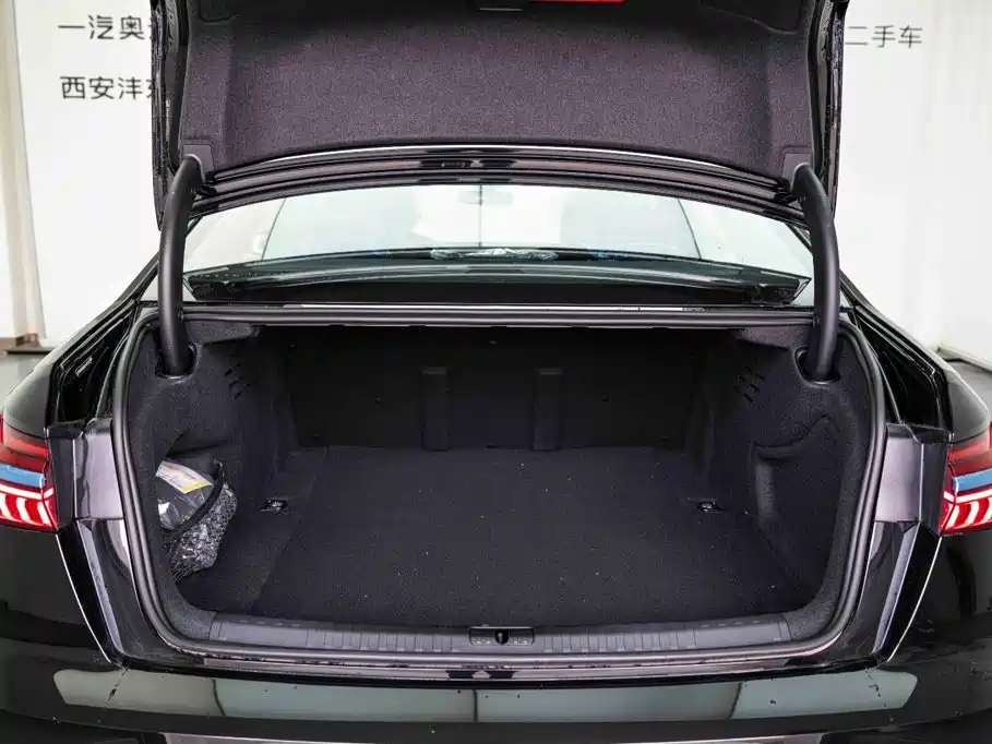 Audi A6L — миниатюра 18