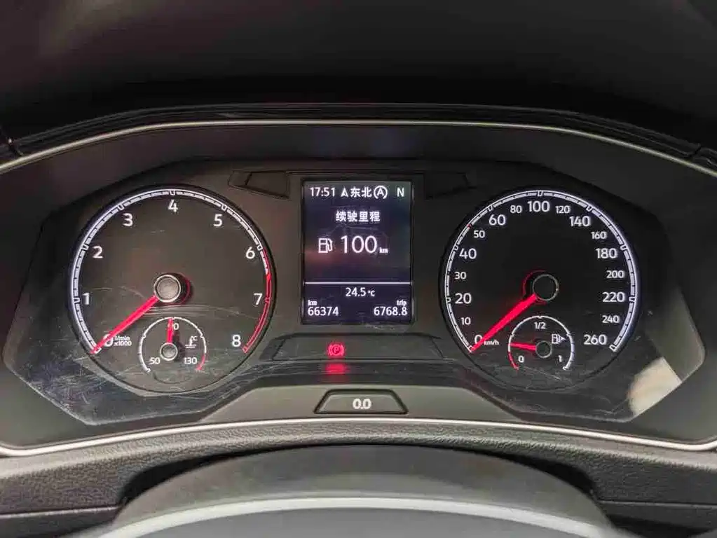 Volkswagen T-Roc — миниатюра 20