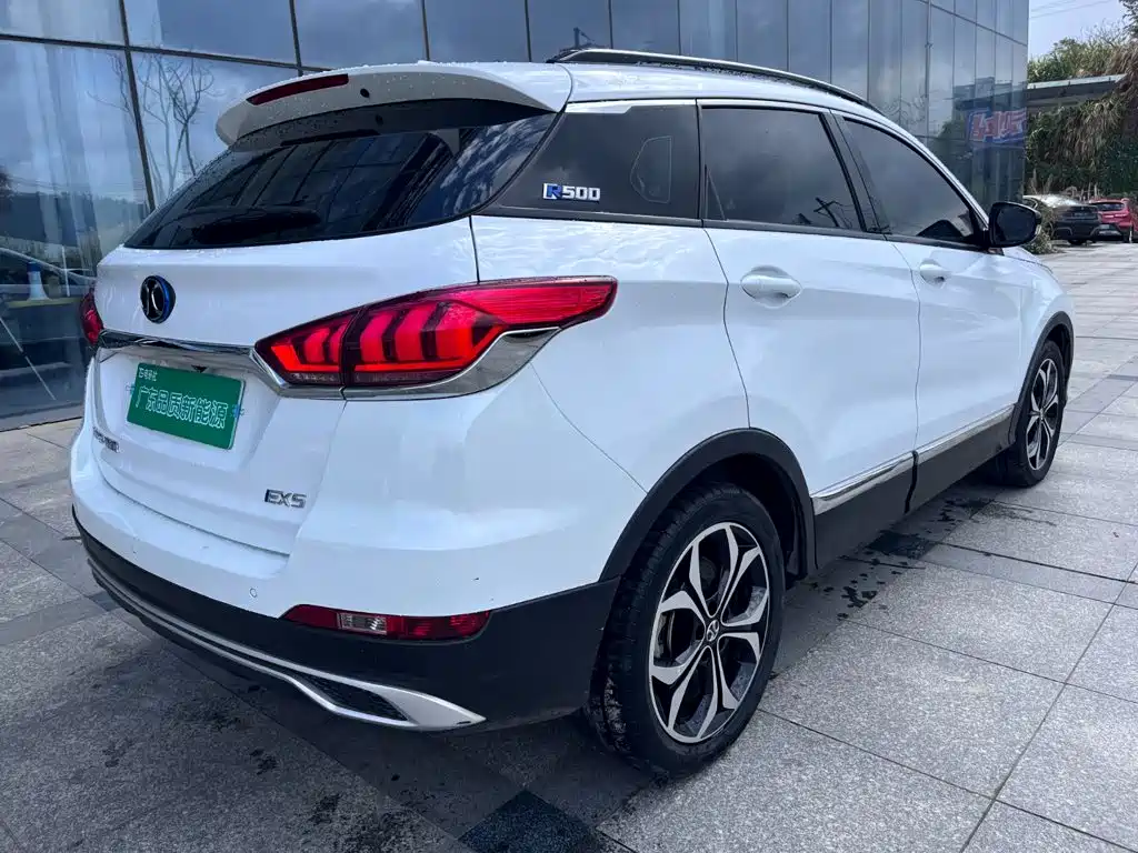 BAIC EX5 — миниатюра 5