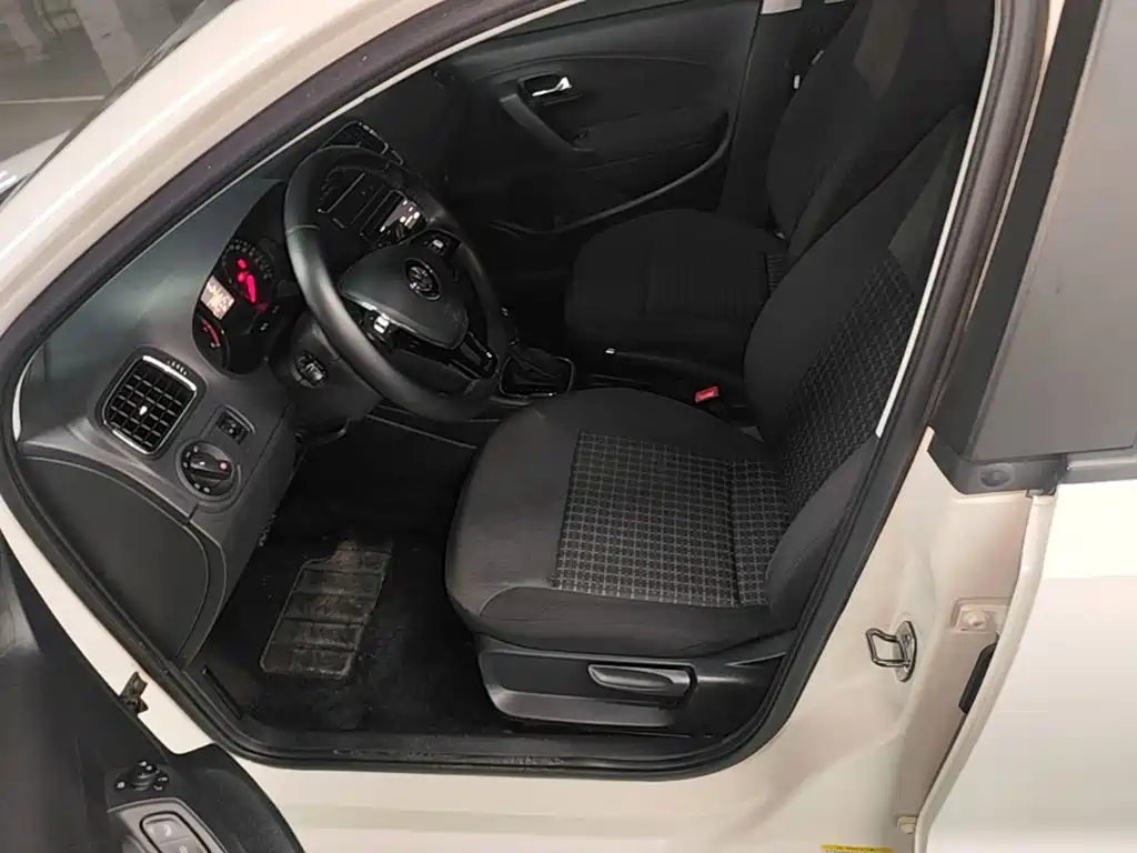 Volkswagen Polo — миниатюра 15