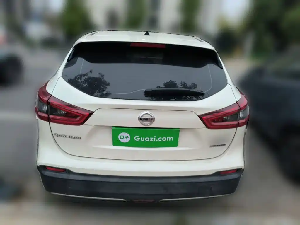 Nissan Qashqai — миниатюра 4