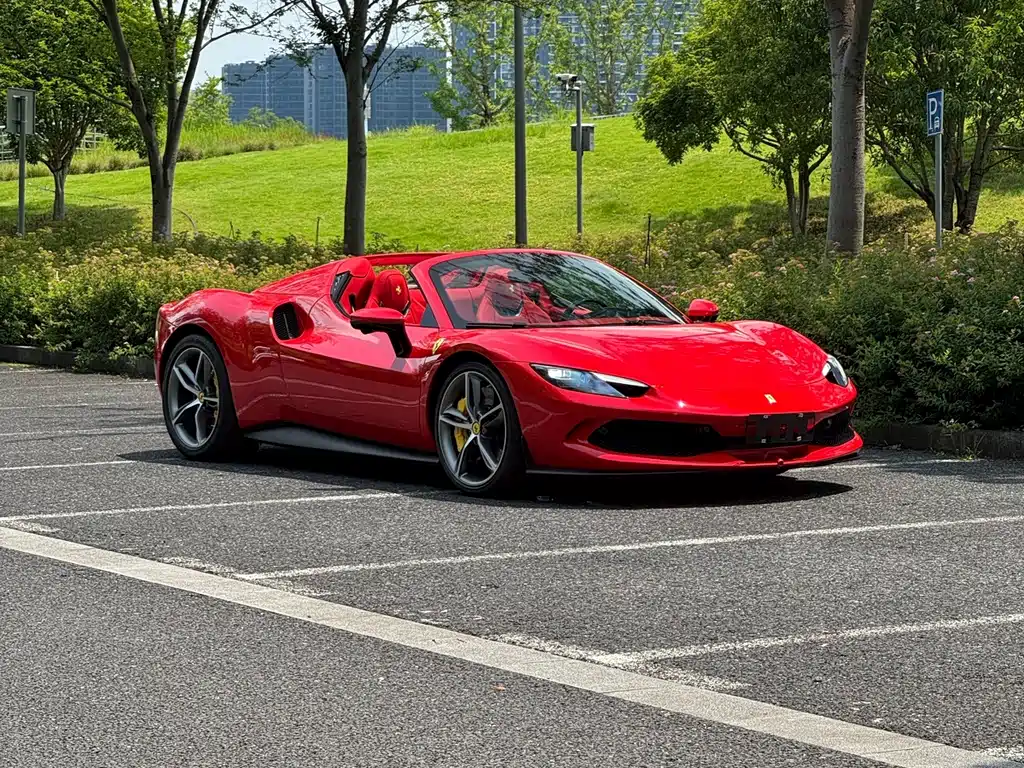 Ferrari 296 — миниатюра 7