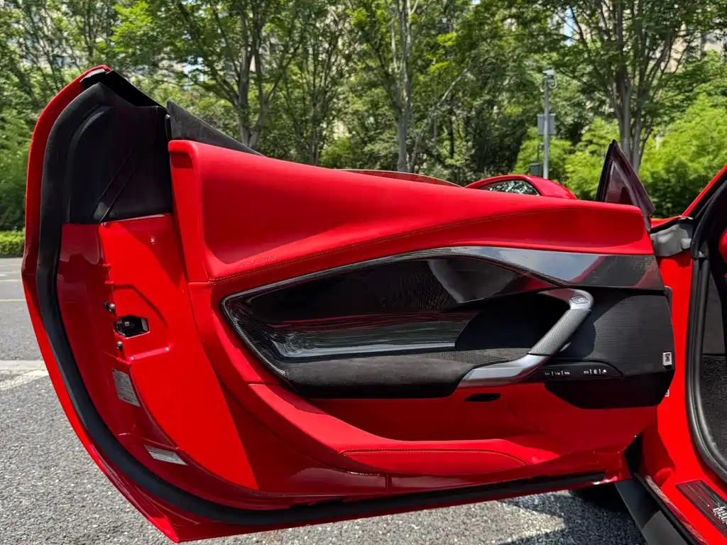 Ferrari 296 — миниатюра 15