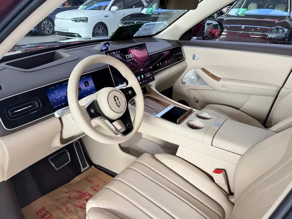 AITO Wenjie AITO M7 — миниатюра 9