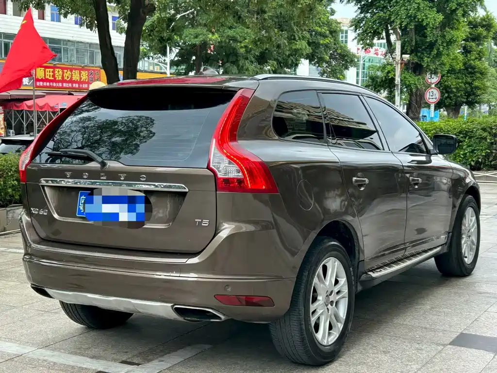 Volvo XC60 (Import) — миниатюра 6