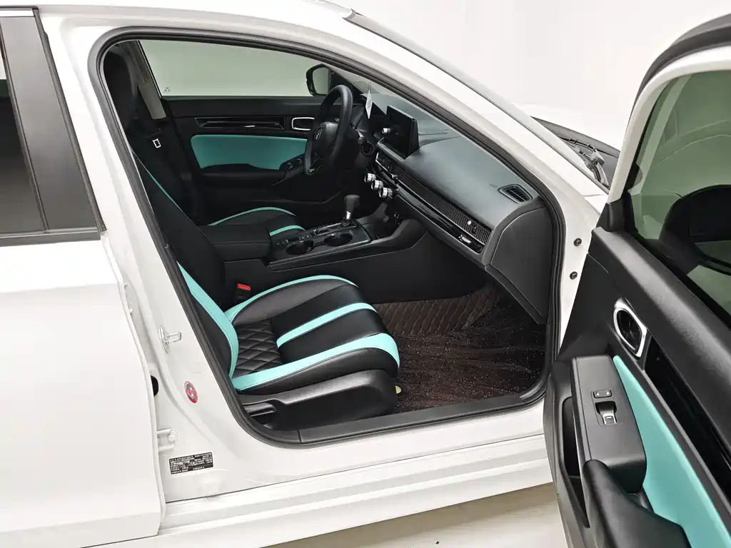 Honda Civic — миниатюра 12