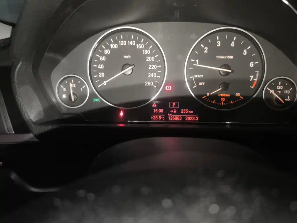 BMW 3 Series — миниатюра 5