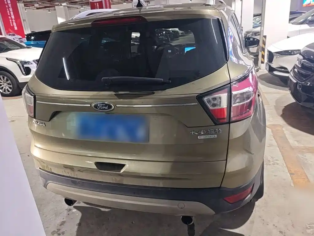 Ford Kuga — миниатюра 6