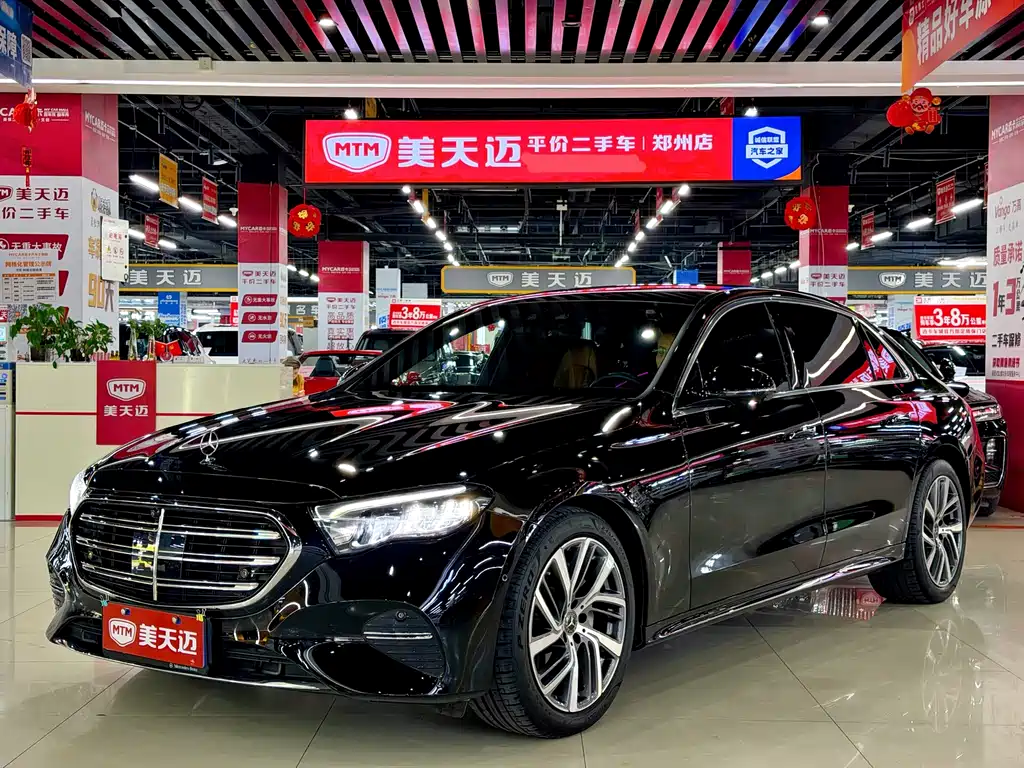 Mercedes-Benz E-Class 2024