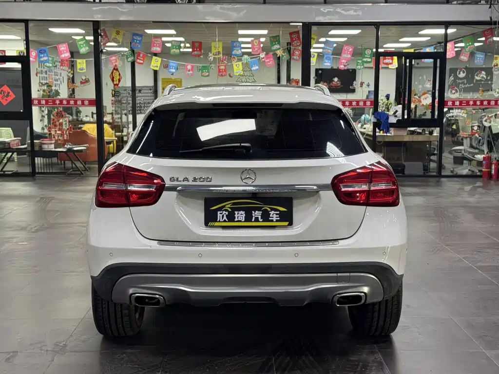 Mercedes-Benz GLA (Import) — миниатюра 18