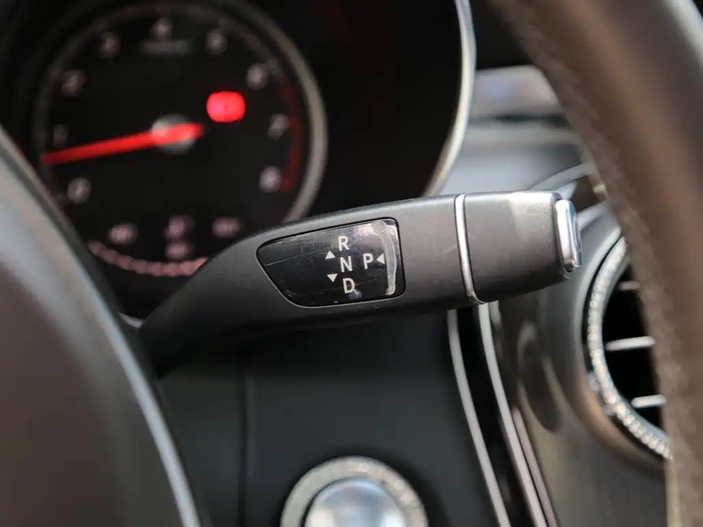Mercedes-Benz GLC 2018 GLC 260 4MATIC
