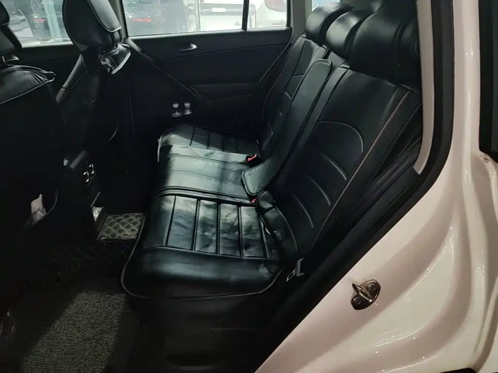 Volkswagen Tiguan — миниатюра 17