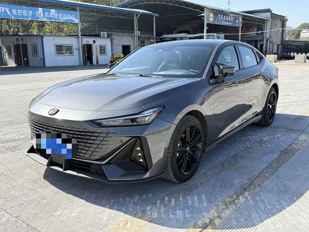 Changan UNI-V 2023