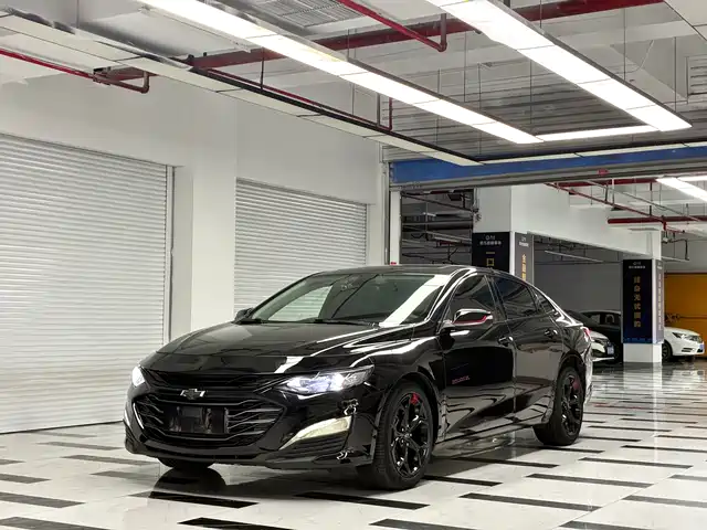 Chevrolet Malibu XL
