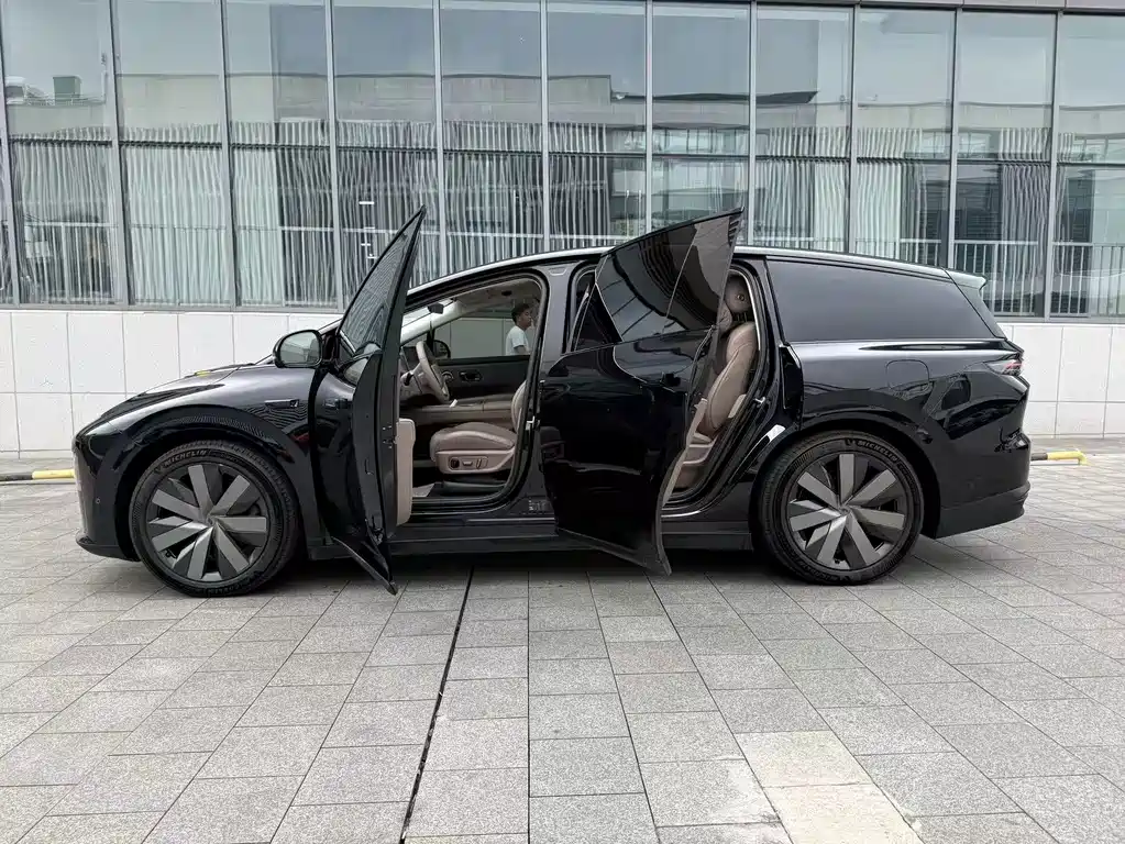 Li Auto Li i8 — миниатюра 7