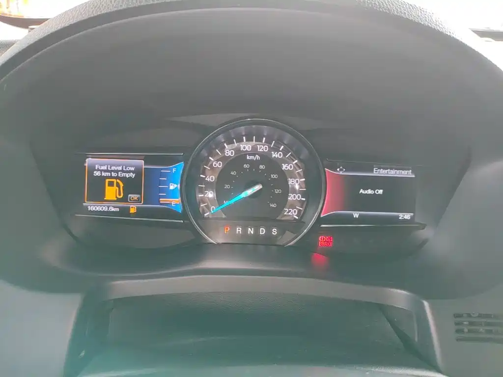 Ford Explorer (Import) — миниатюра 12