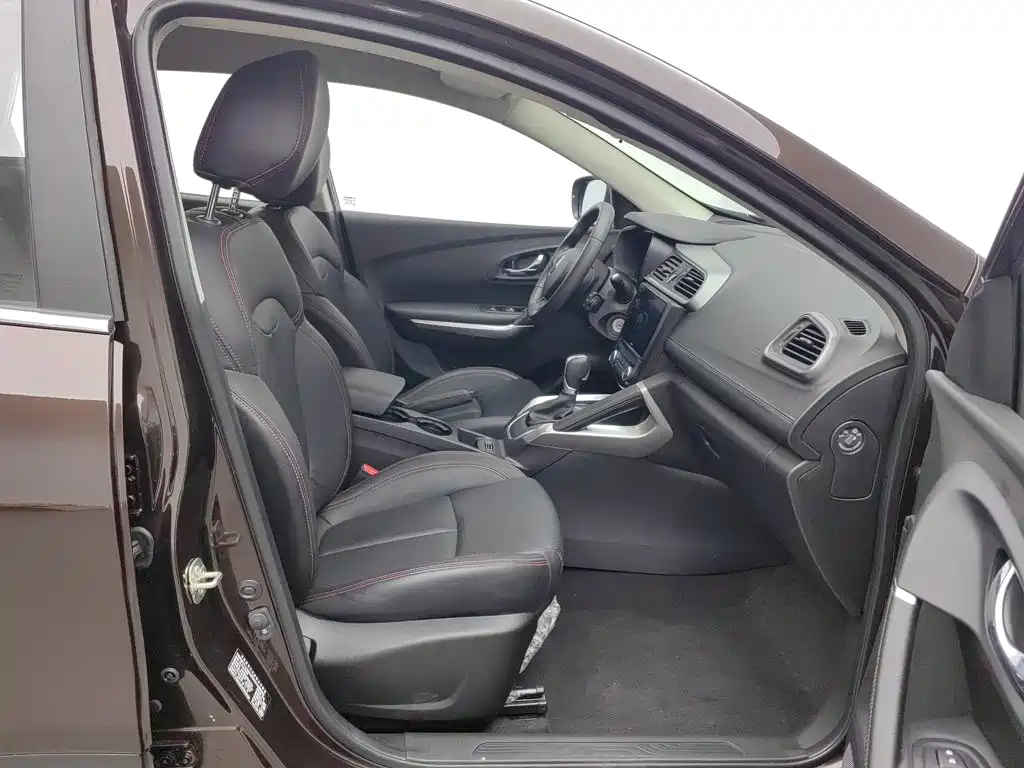 Renault Kadjar — миниатюра 23