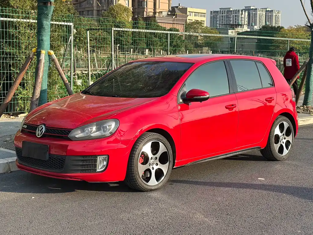 Volkswagen Golf GTI 2012