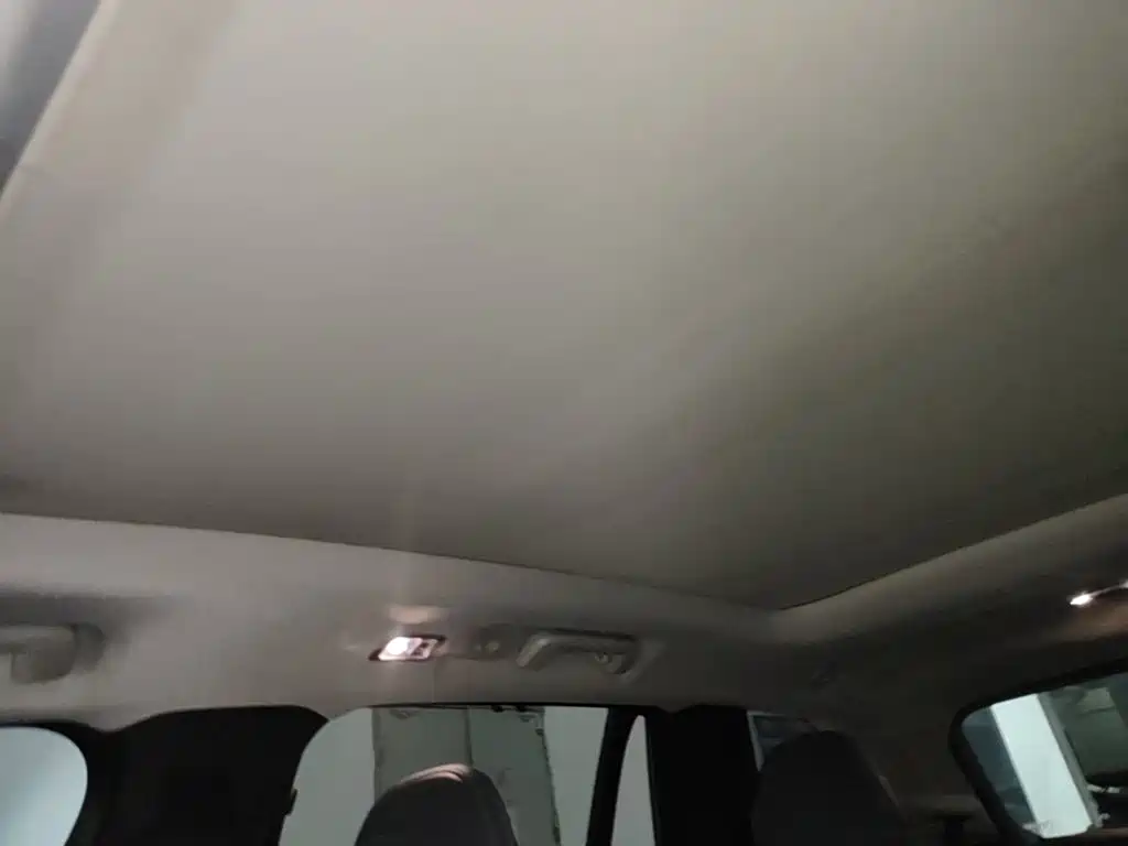 Volvo XC90 — миниатюра 18