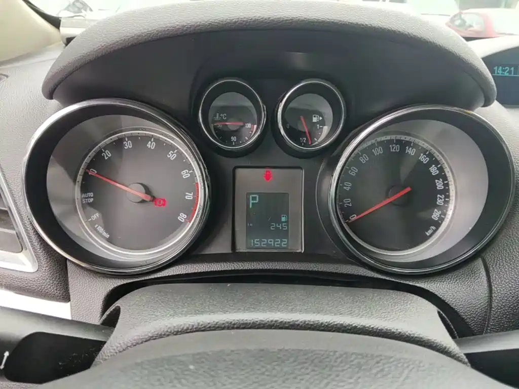 Buick Encore — миниатюра 12