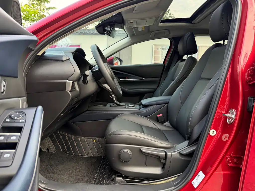 Mazda CX-30 — фотографии объявления, Фото 12