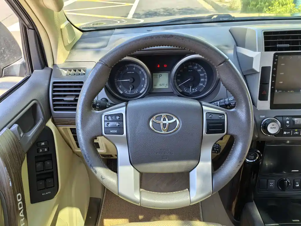 Toyota Prado (Import) — миниатюра 8