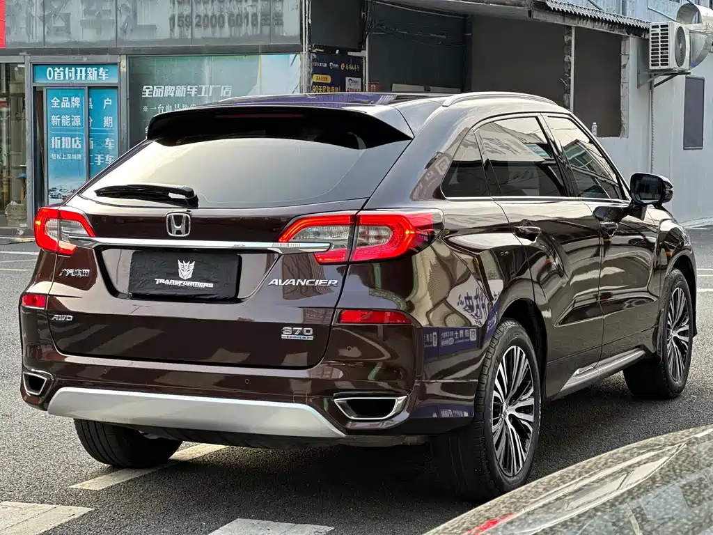Honda Avancier — миниатюра 5