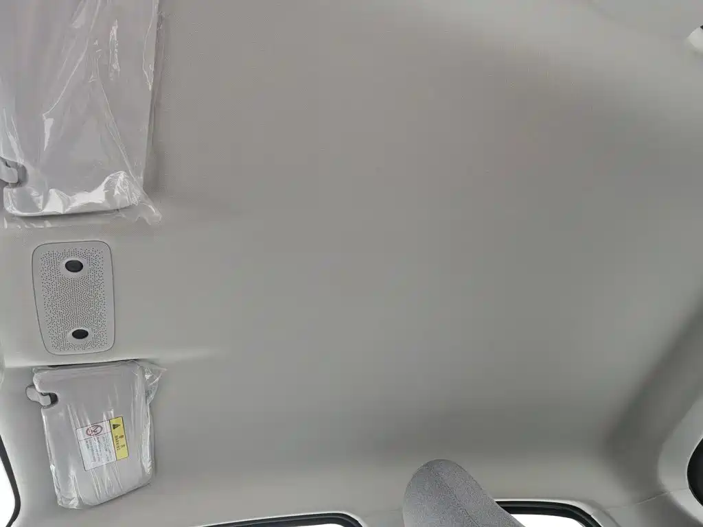 Leapmotor Leapmotor T03 — миниатюра 14