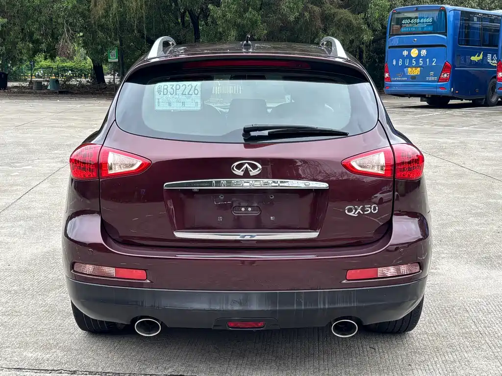 Infiniti QX50 (Import) — миниатюра 9