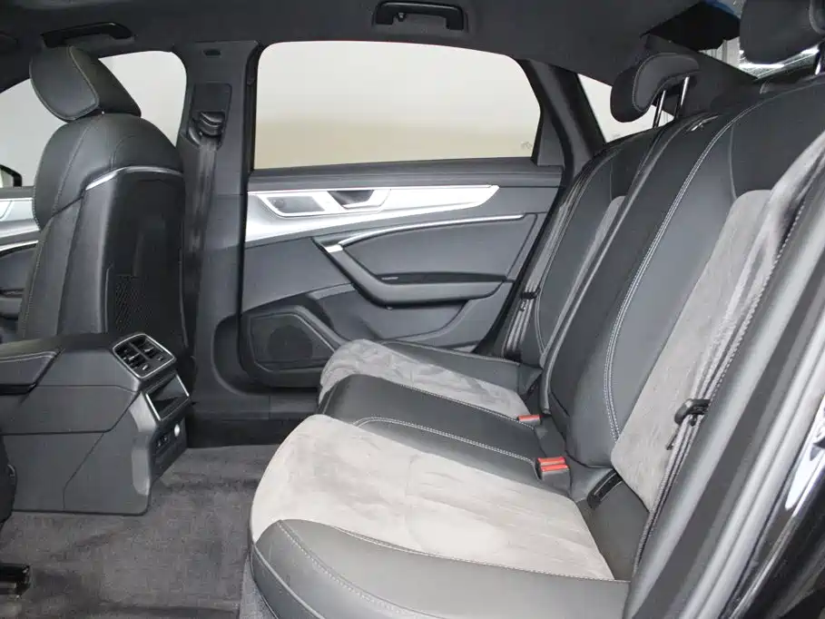 Audi A6L — миниатюра 8
