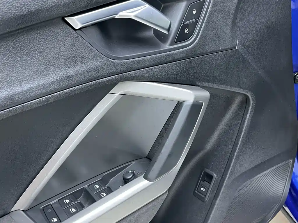 Audi Q3 — миниатюра 14